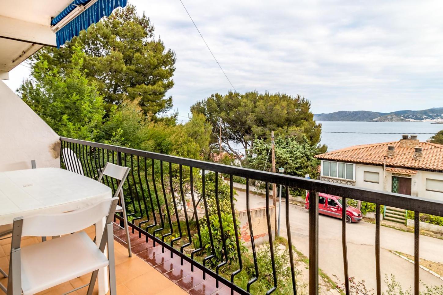 Carboneras 45 Apartamento Con Terraza Girona Eksteriør billede